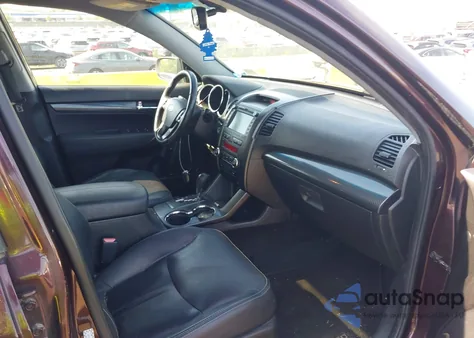 2011 Kia Sorento Sx V6 z USA, uszkodzony, nr VIN 5XYKWDA23BG094760